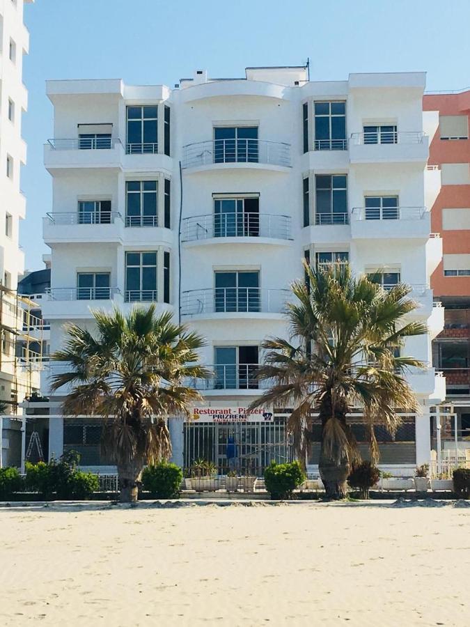 Wave Beachfront Apartments Durrës Exteriör bild