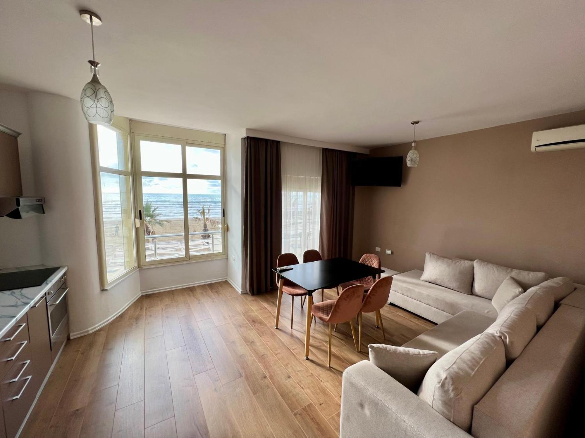 Wave Beachfront Apartments Durrës Exteriör bild